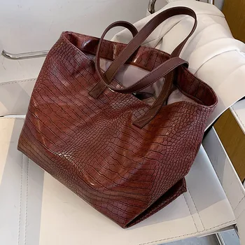 

Women Large-Capacity New Western Style Shoulder Bag Women Travel Handbags Ladies Fashion Trend Handbags Tote Bag for Women