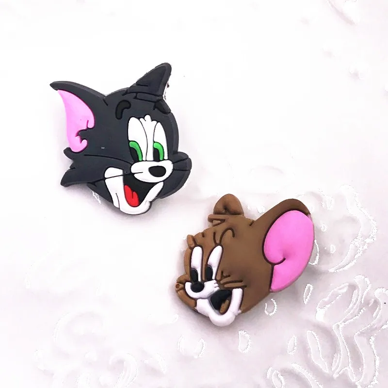 

1PCS Mix Lovely Animal Cartoon Mouse Cat Icons on The Pin Kawaii Icon Badge on Backpack Badges for Kids Clothing PVC Brooch