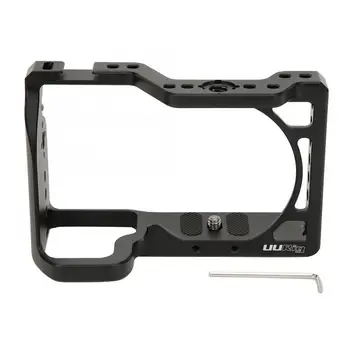 

Ulanzi UURig C-A6600 Aluminium Alloy VLOG Cage Cold Shoe Mount Accessory for Sony A6600 Camera