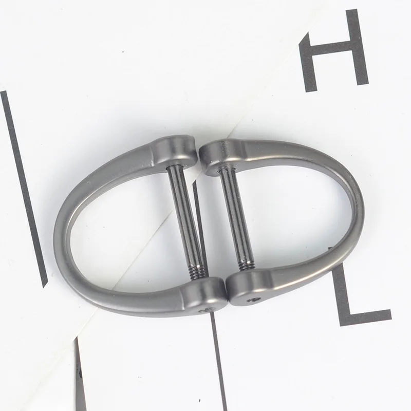 New Style Practical Large Size Horseshoe Buckle D-Shaped Metal Key Ring Creative Gifts Promotional Items Bag Accessories Keychai