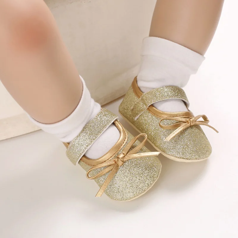 1 пара носков для маленьких мальчиков и девочек Однотонные Цвет Милая модная спортивная обувь анти-скольжение Повседневное на мягкой подошве в стиле принцессы прогулочные туфли для детей ясельного возраста