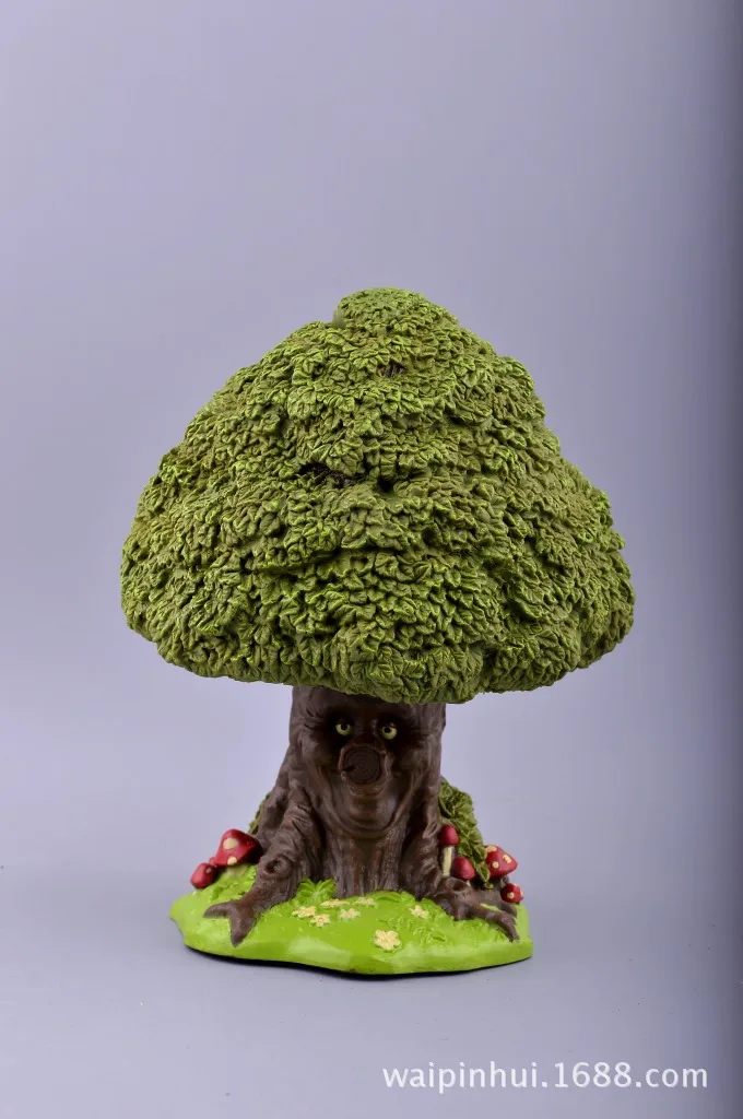 

Danish Environmental Theme Park Green Big Tree Piggy Bank Photo Background Micro Landscape Home Furnishings