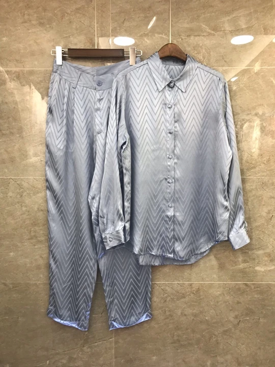 

2019 Early autumn new girl Lapel wavy Silk Satin Long Sleeve Jacket + trousers pure color casual suit 728