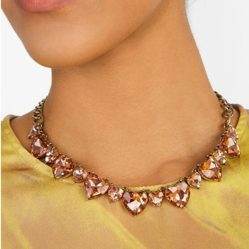 Sexy red lipaevi Turkish eyes Necklace imitation pearl choker for women's fashion accessories