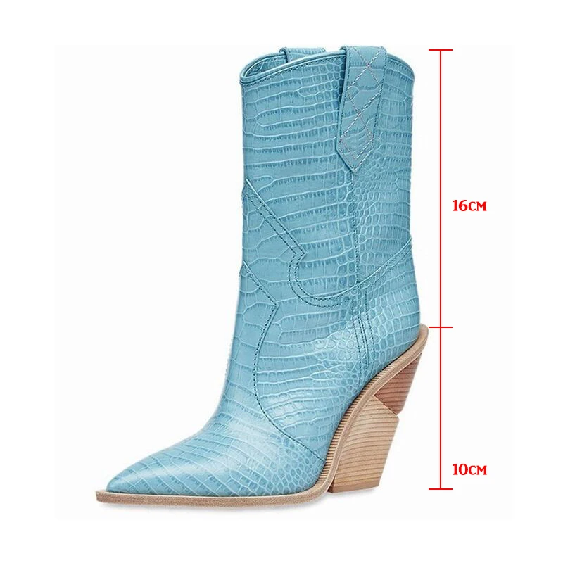 Ceny 2019 moda zimowa tłoczona skóra z mikrofibry kobiety szpiczasty nosek kowbojki z dalekiego zachodu kobiety połowy łydki Chunky kliny buty Runway