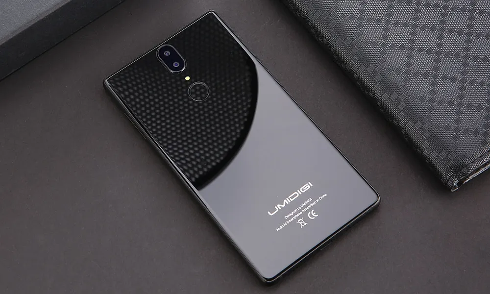UMIDIGI Crystal 4 ГБ ОЗУ 64 Гб ПЗУ 5,5 дюймов Android 7,0 Восьмиядерный MTK6750T 1,5 ГГц сканер отпечатков пальцев ГЛОНАСС 4G смартфон