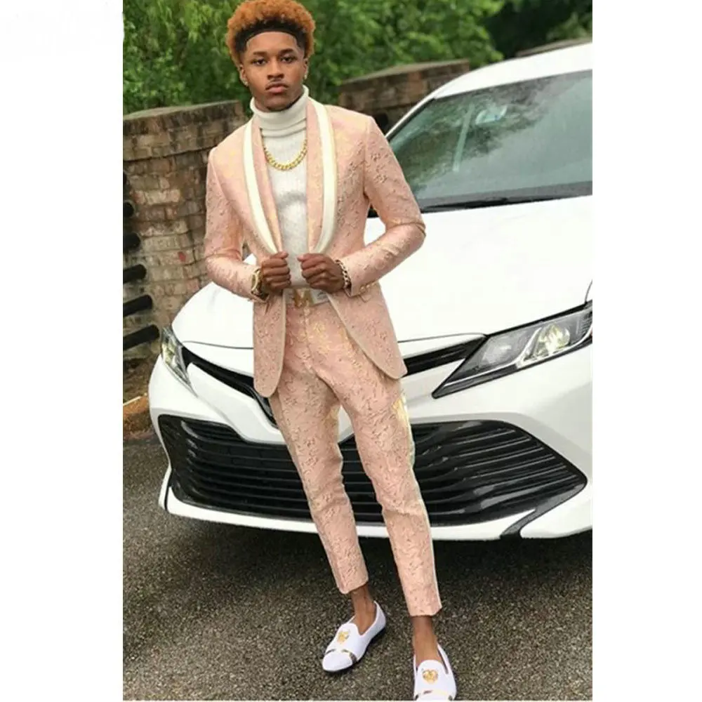 

Новинка 2021, модные костюмы для вечеринки, мужские свадебные костюмы, розовая Золотая куртка с цветочным принтом, брюки, костюм для жениха, костюмы Terno, мужские вечерние костюмы