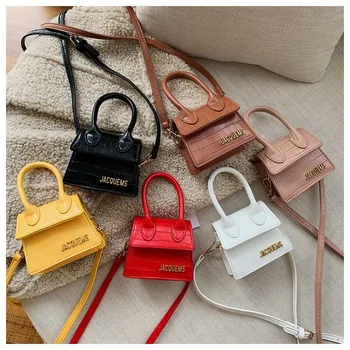 

Mini bag female 2020 new fashion messenger bag Korean version wild shoulder small square bag female bag