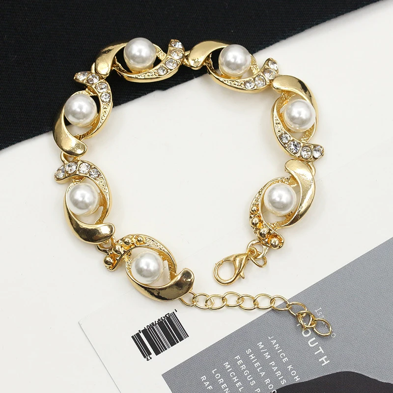 

SUMENG Brand New Imitation Pearl Bracelet Women Fashion Trendy Gold Silver Color Chain Crystal Bracelet Alloy Adjustable 2019