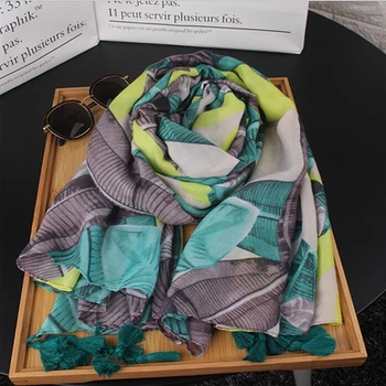 

Fashion Women Girls Spring Autumn Designer Long Ethnic Soft Print Scarf Tassels Wrap Shawl Stole Plant Head Scarfs