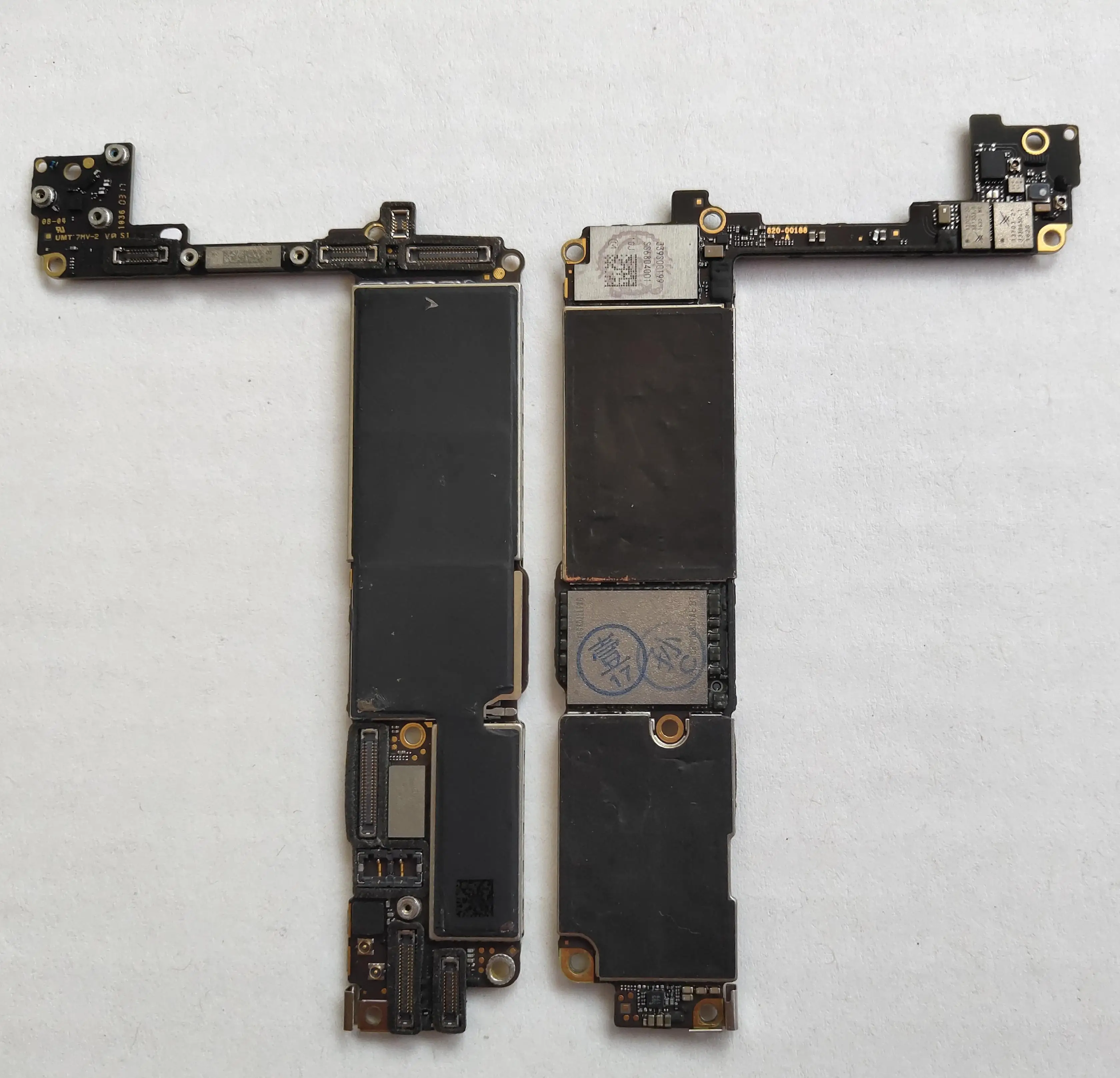 Оригинальная б/у материнская плата для iPhone I7 7 ГБ 32 intel Qualcomm iCloud блокированная без