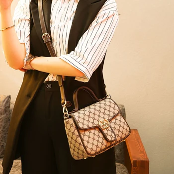 

Women bag leather handbags new small square bag messenger bag handbag tide -2201