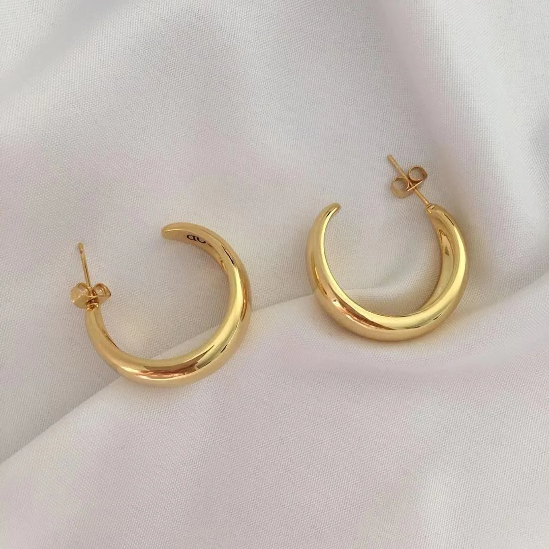 Новые корейские маленькие толпы латунные глянцевые серьги в виде больших кругов Модные индивидуальные серьги
