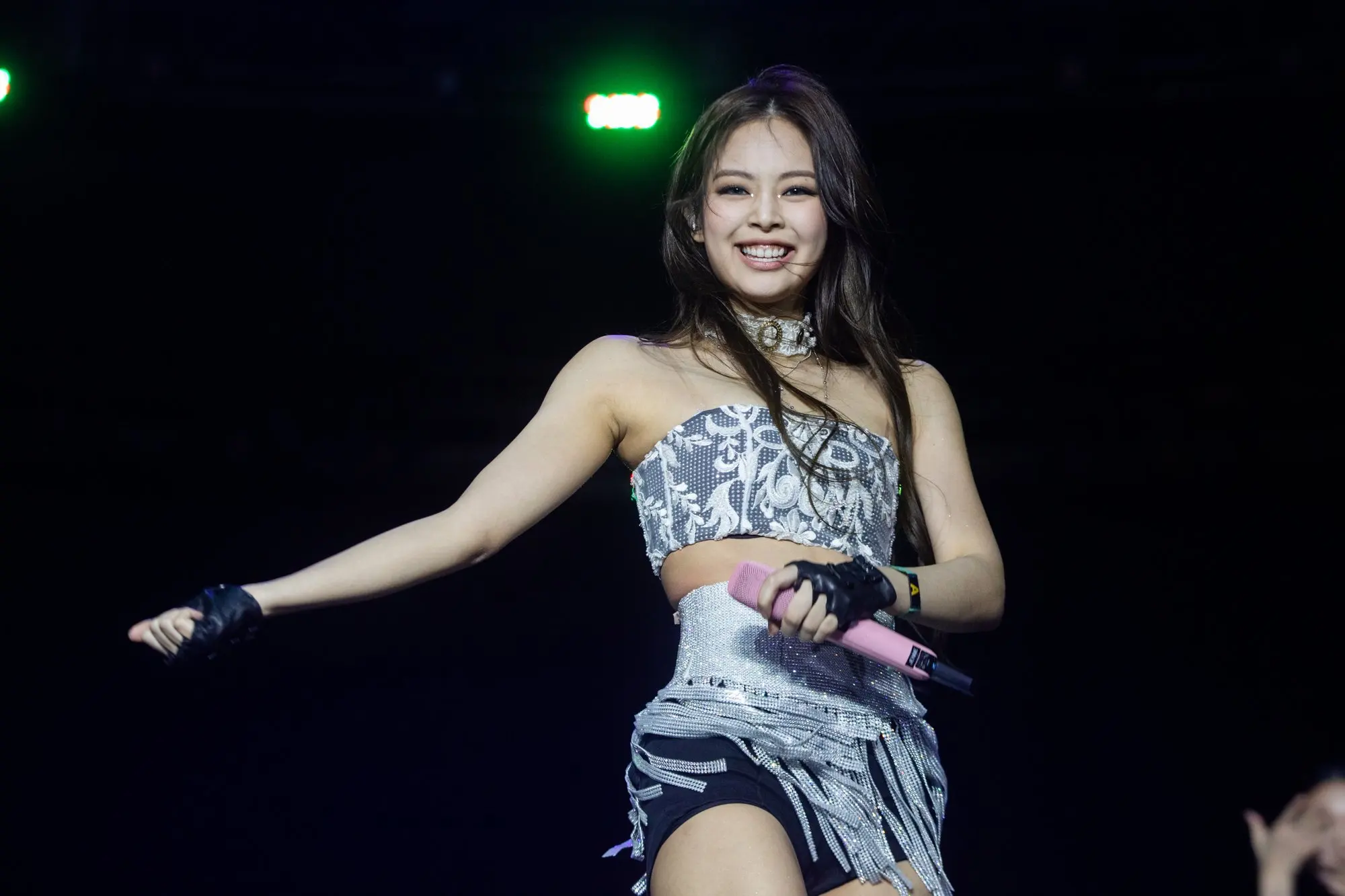 kpop Blackpink Jennie same summer bar Stage Performance sexy skirt women sequins tassel bright diamond skirt female clothes