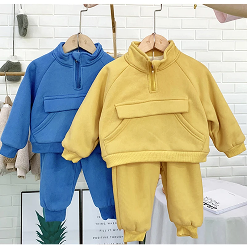 Новая детская зимняя одежда для мальчиков корейский теплый вельветовый свитер для маленьких девочек+ комплект со штанами, детская спортивная одежда для маленьких девочек