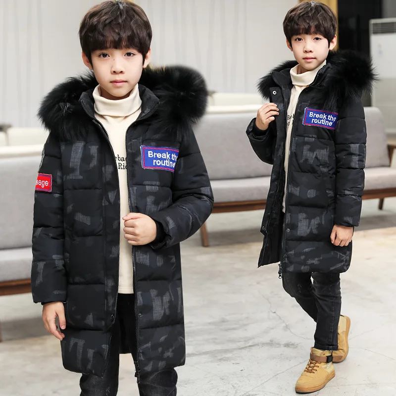 Камуфляжный Детский пуховик года длинное плотное зимнее пальто для мальчиков детские зимние куртки на утином пуху для мальчиков, верхняя одежда с меховым воротником