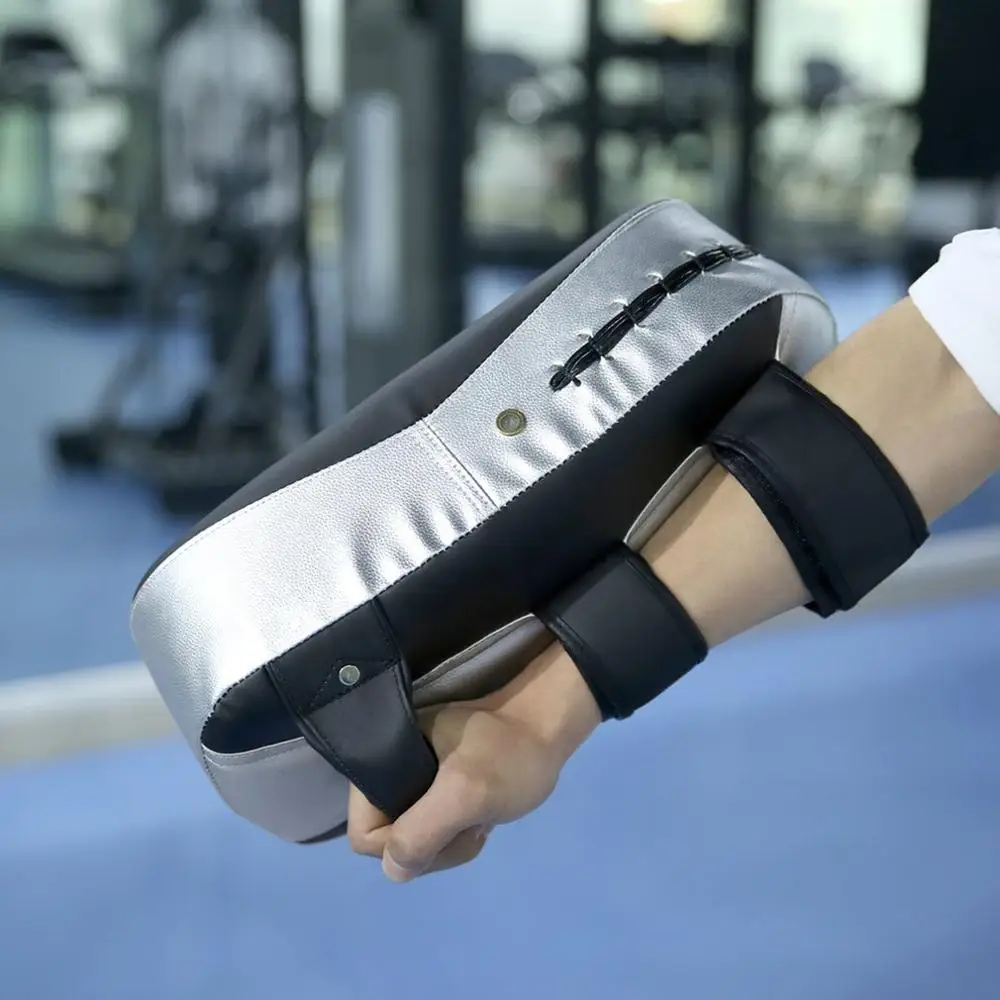 

2020 New PU Leather Arc Martial Art Taekwondo Boxing Kicking Punching Pad Curve Training Foot Target Pad Focus Boxing Pad