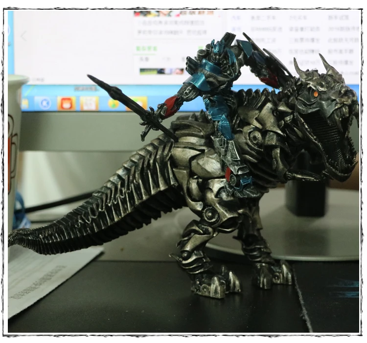 Трансформация игрушка статуя 5 фильм Qin день мебели T-Rex Jingang Garage Kit Модель войны эффективная Мужская