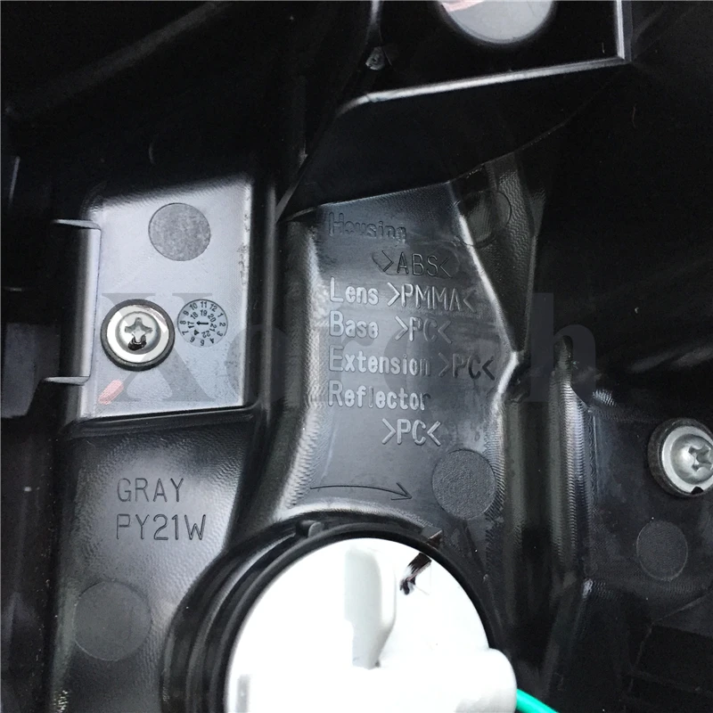 OEM 자동차 LED 테일 램프, LED 미등, SX4 S 크로스 LED 테일 라이트 35604-74R00 스즈키 SX4 S-CROSS 2017-2021