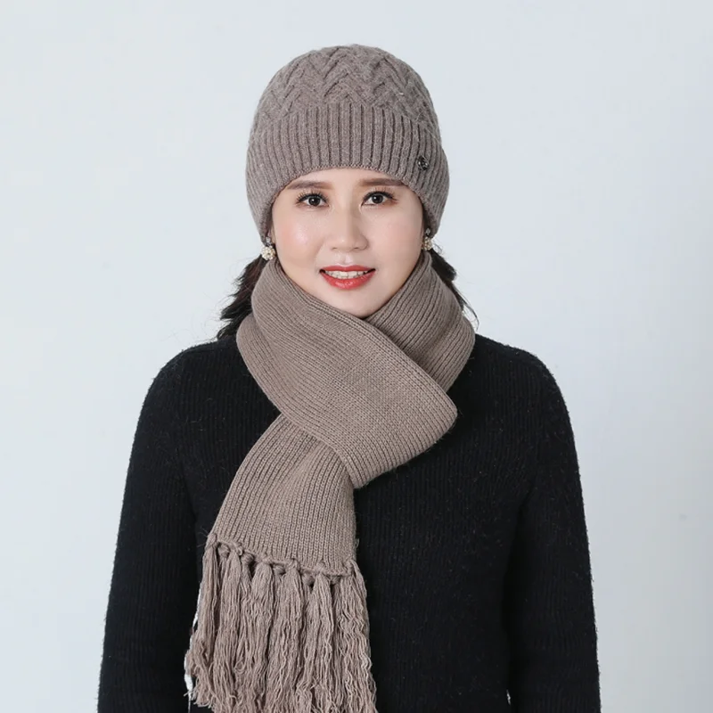 Новинка, вязанная зимняя шапка Skullies с кроличьим мехом, женские шапки бини из плотного хлопка, женский зимний шарф, перчатки, комплект из трех предметов