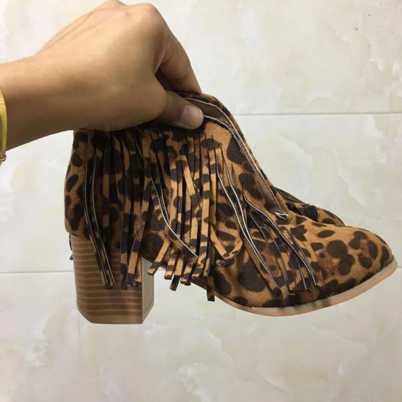 

NEW Classic Embroidered Western Cowboy Boots for Women Leather Cowgirl Boots high Heels Shoes Knee High Woman Boots dd413