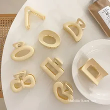 Coreano temperamento leitoso branco cabelo pegar arco amor pegar chuck clipe de cabelo banho clipe de tubarão acessórios para o cabelo penteado assistente