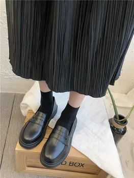 

Women's shoes leather shoes 2019 spring and autumn new retro thick bottom round pumps casual shoes
