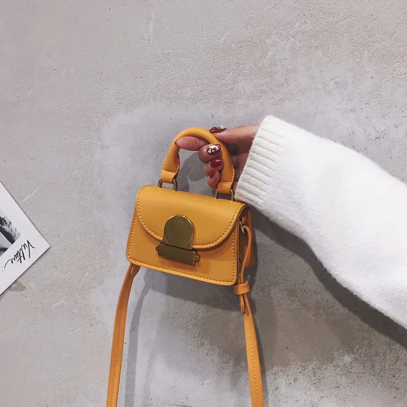 

Mini Trapezoid Bag WOMEN'S Bag New Style 2020 Online Celebrity Textured INS Square Sling Bag Cool Versatile Crossbody Bag