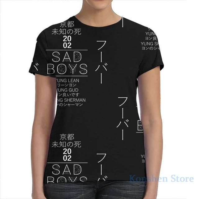 Camiseta triste do estilo dos meninos para o rosto da menina