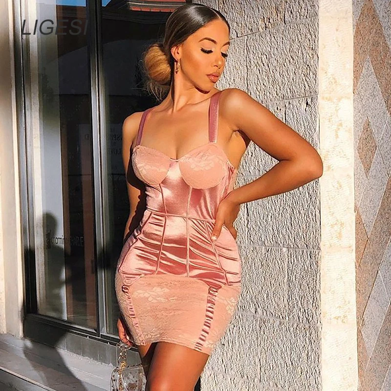 

2019 New Summer Women Bodycon Bandage Dress Sexy Spaghetti Strap Lace Club Dress Mini Celebrity Runway Party Dress Vestidos