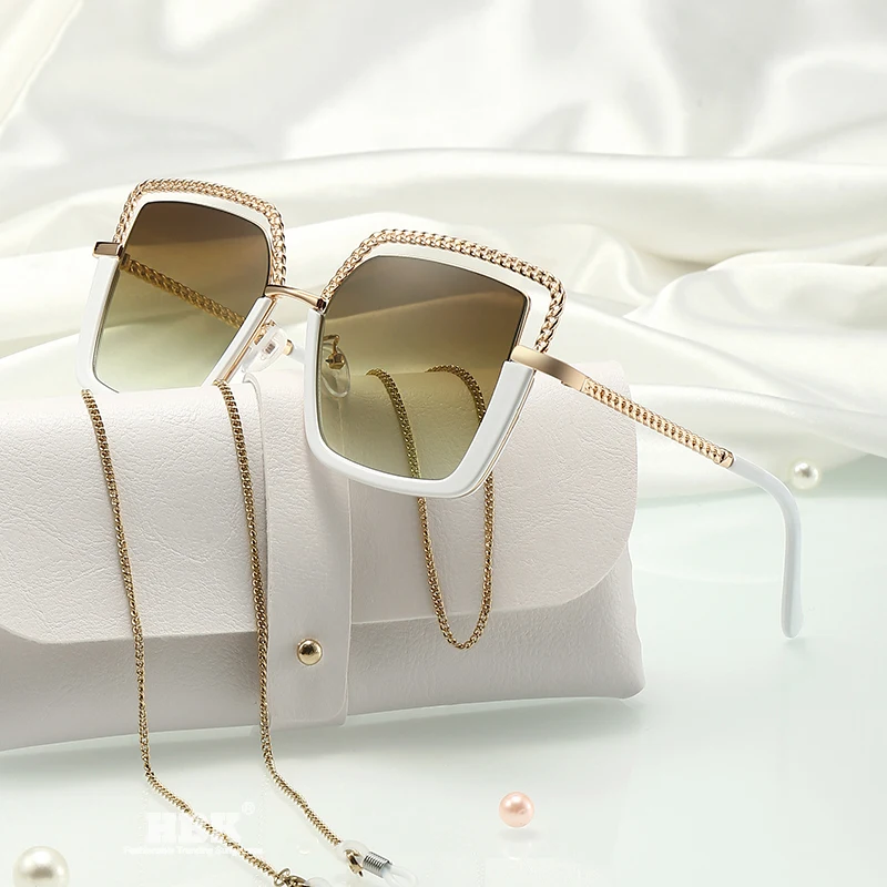 Alloy Women’s Sunglasses – Stylish & Durable