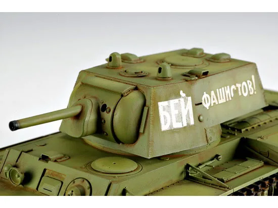 Trumpeter 00356 1/35 Россия KV-1(Модель 1941) Танк-весы модельный комплект