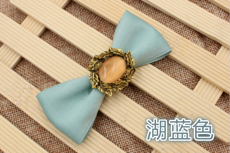 1PCS Bow Tie 2 шт. Мужской Женский Галстук-Бабочка Сплав Брошь со стразами набор носовых платков свадебный бизнес Рождественский галстук платок Карманный квадратный галстук-бабочка - Цвет: 1PCS Bow Tie