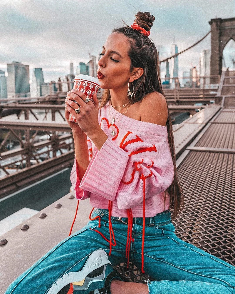 

Women Loose Tassels Knitted Pullover Sweater LOVE Letters Heart Pattern Long Sleeve O Neck Dropped Shoulder Knit Top Winter 2019