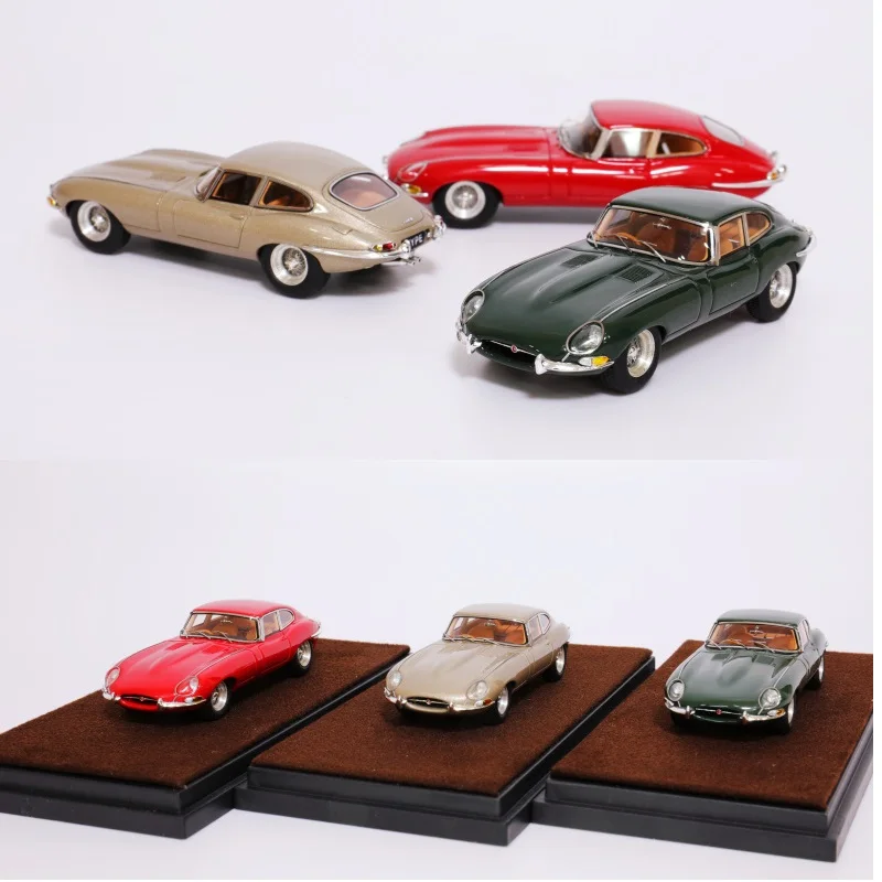 Модель автомобиля JEC 1:64 Jaguar E Type цвета шампань Золотая/красная/Британская зеленая