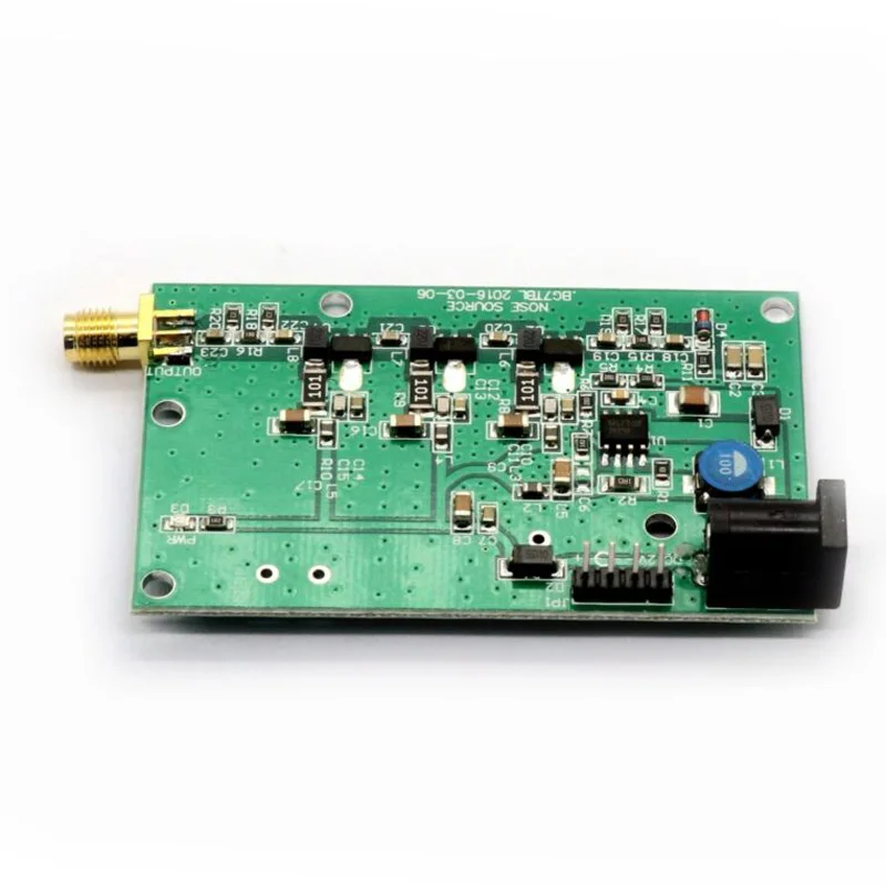 12V 1A Шум источника простой спектра внешнего генератор слежения доска прочный