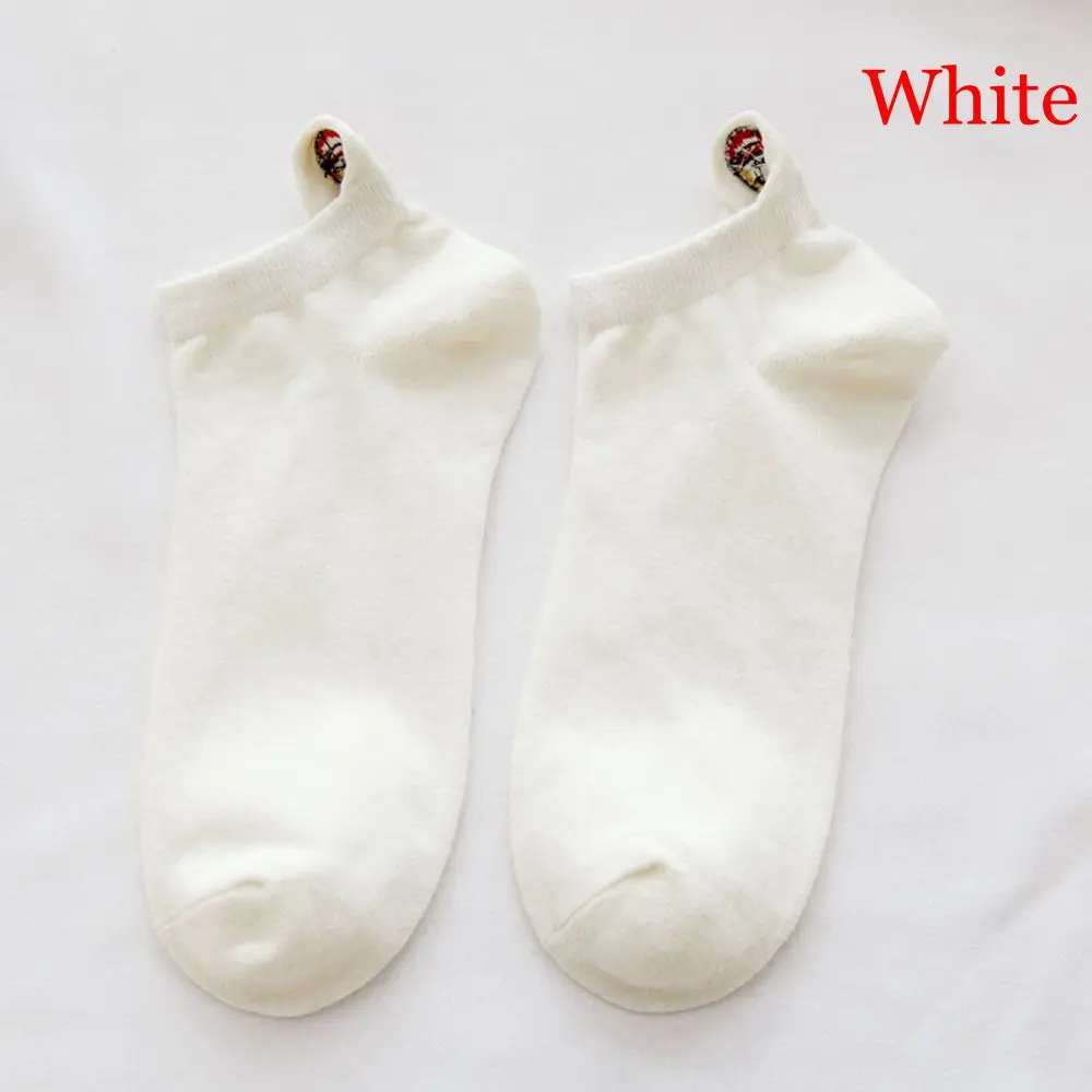 1Pair Creative Elastic Boat Socks Low Ankle Fashion Cartoon Cute Cotton Breathable Candy Color Summer Invisibility Short Hosiery - Цвет: White