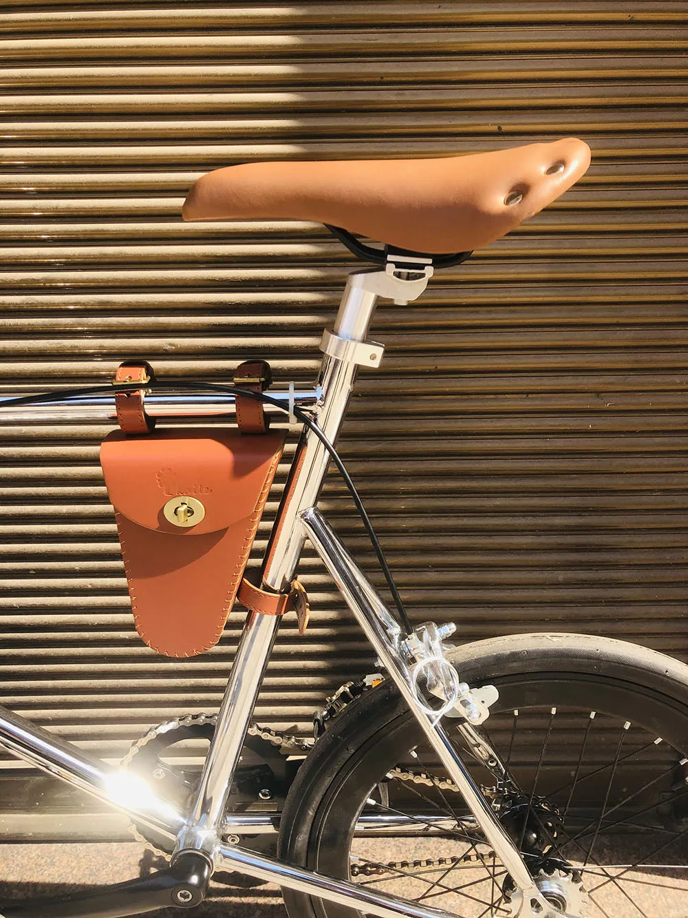 vintage 20 inch bike fixed gear bike Single speed Retro pet Bike with basket fixie bike sliver bicycle frame mini bicycle