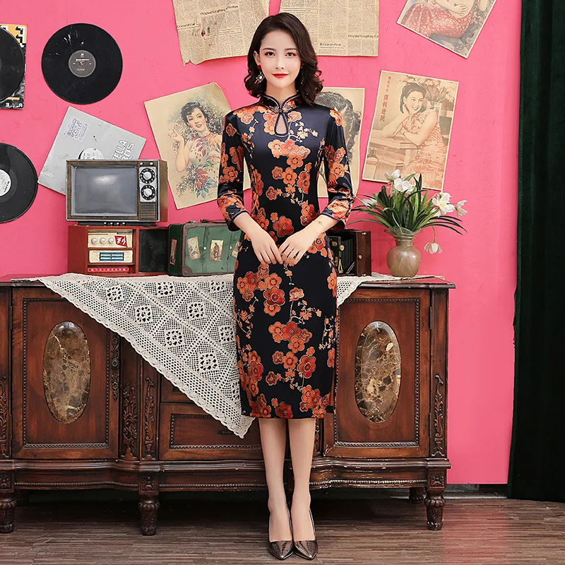 

Print Flower Satin Qipao For Young Lady Mandarin Collar 3/4 Sleeve Long Evening Party Dress Sexy Cheongsam Plus Size 3XL-6XL