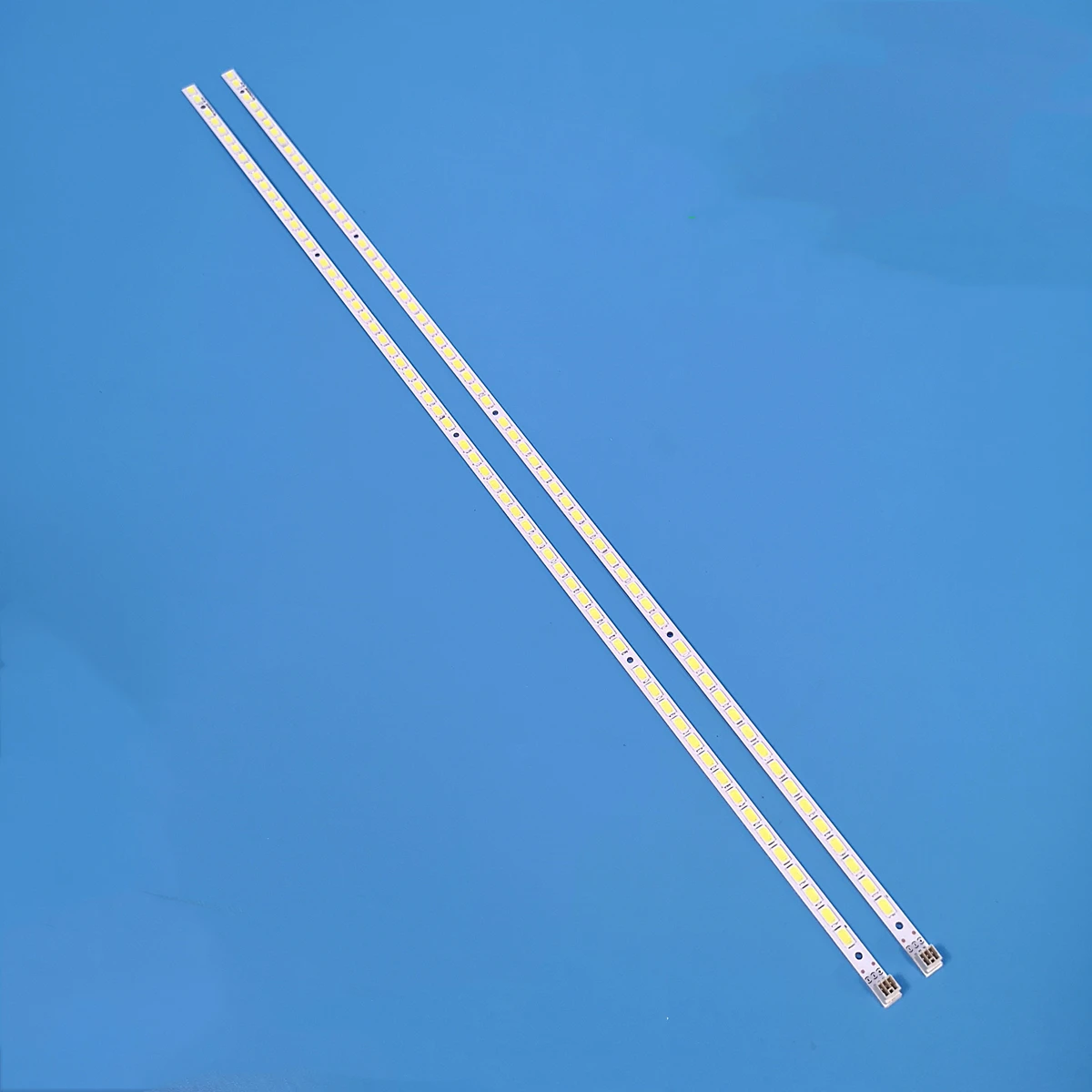 40pcs x 40&quotLED Backlight for Hisense 40INCH-L1S-60 40-D0WN LJ64-02730A KHE-A3P62NB458H 62LEDS 458MM | Лампы и освещение