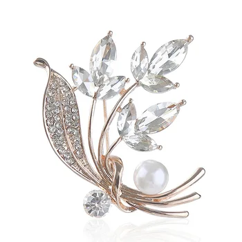

New Hot Sale Flower Chest Jewelry Pin Pop Leaf Pearl Corsage High-End Clothing Accessories For Women 2019