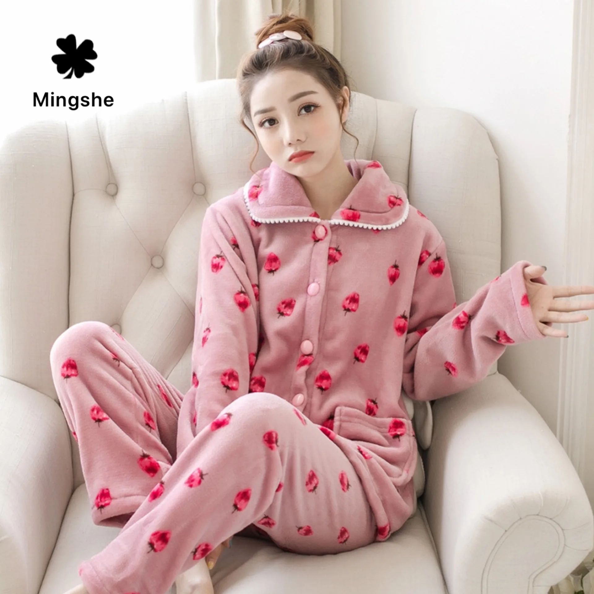 

MS Ladies autumn and winter warm flannel pajamas set home service coral fleece long-sleeved cartoon girl thickening pajamas two
