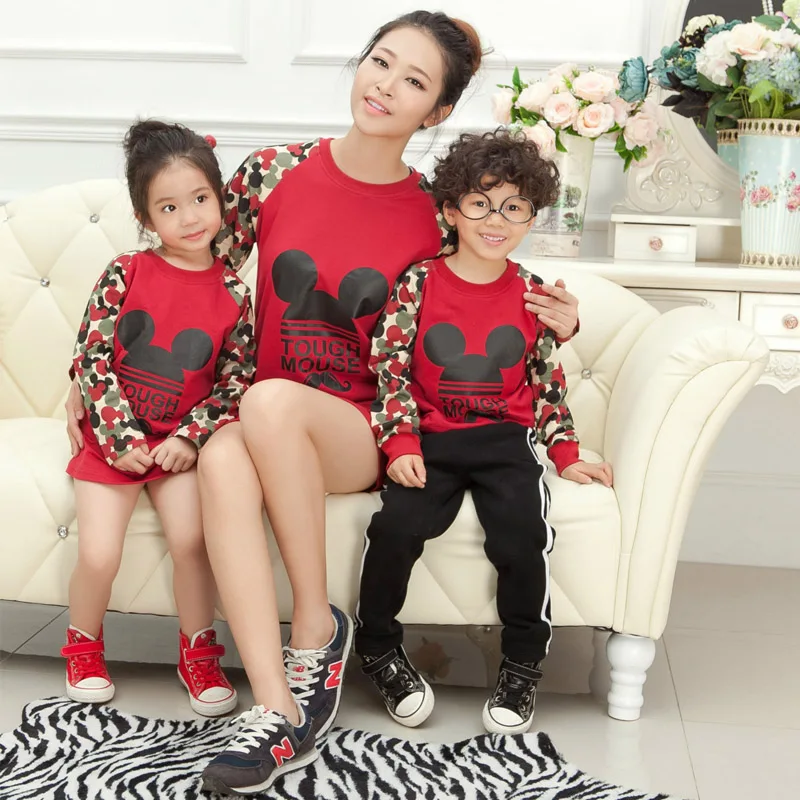 

Boys Girls Clothes Parent-child Dress Cartoon Print Long T-shirt Sleeping Robe Cotton 3-10 Y Child Quality Clothin 2019 Hot Sale