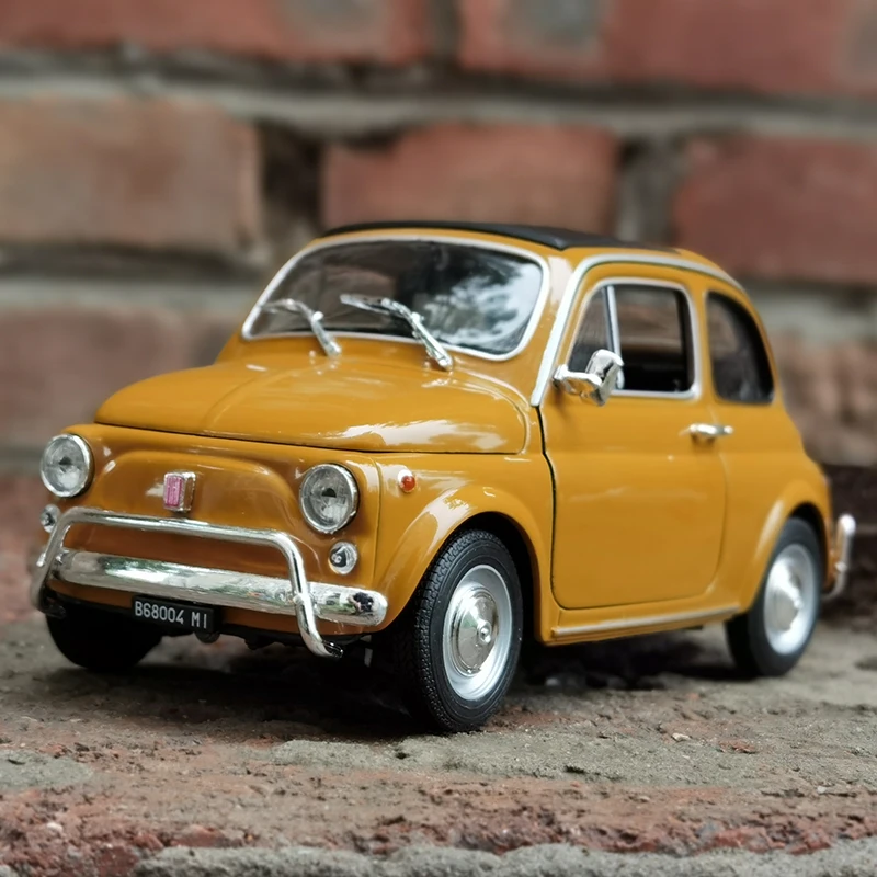 

WELLY 1:18 Fiat 500 Alloy Off-Road Alloy Retro Car Model Classic Car Model Car Decoration Collection gift