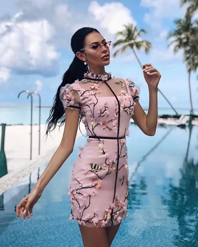 

Top Quality Sexy Women 2 Layers Appliques Bodycon Rayon Elegant Dress Evening Party Dress