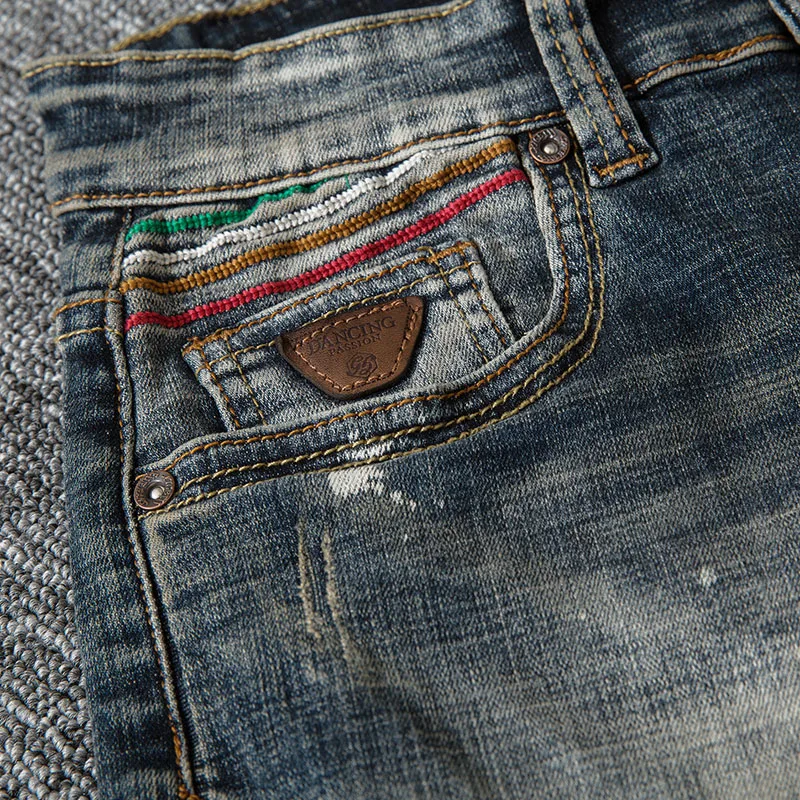 2020 New Fashion Italian Style Designer Men Jeans Streetwear Blue Color Slim Fit Buttons Classical Jeans Men Pants