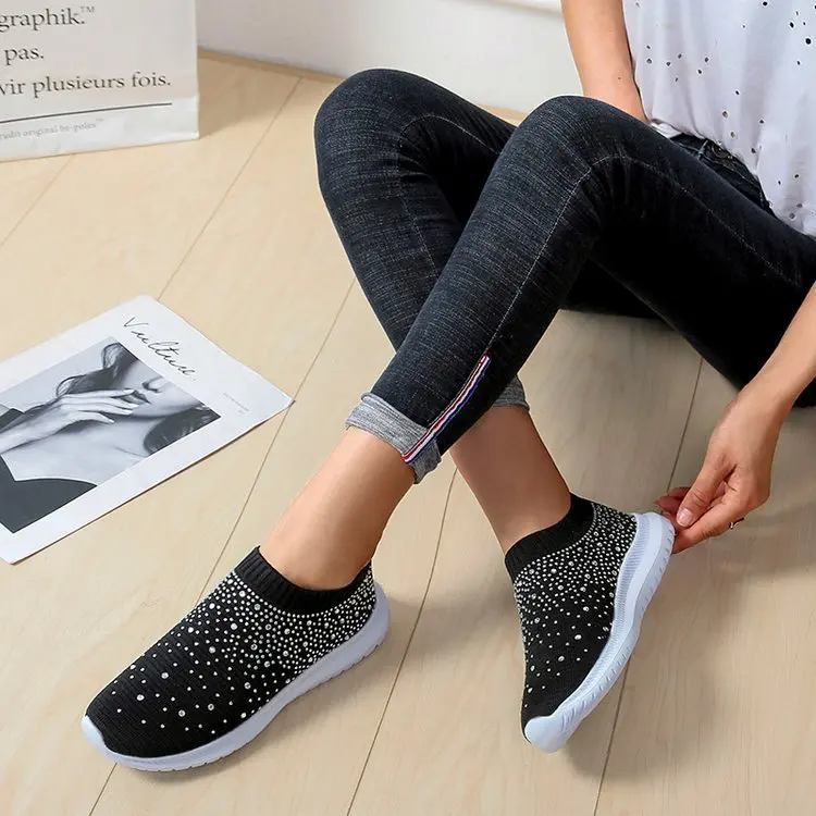 

2019 Casual New Style Fashion Spring with Diamond Processing Semi-high Heeled Flat Heel WOMEN'S Shoes 41 Yards