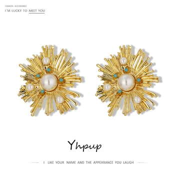 

Yhpup Fashion Metal Flowers Stud Earrings Simulated Pearls kolczyki Statement Geometric Jewelry Earrings for Women Brincos Gift