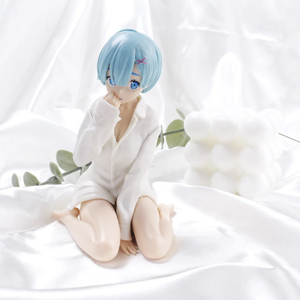 Japanese Anime 15cm Rem Re:Life In A Different World From Zero kawaii girl Pajamas Figure Rem Chair PVC Collection Model Toys