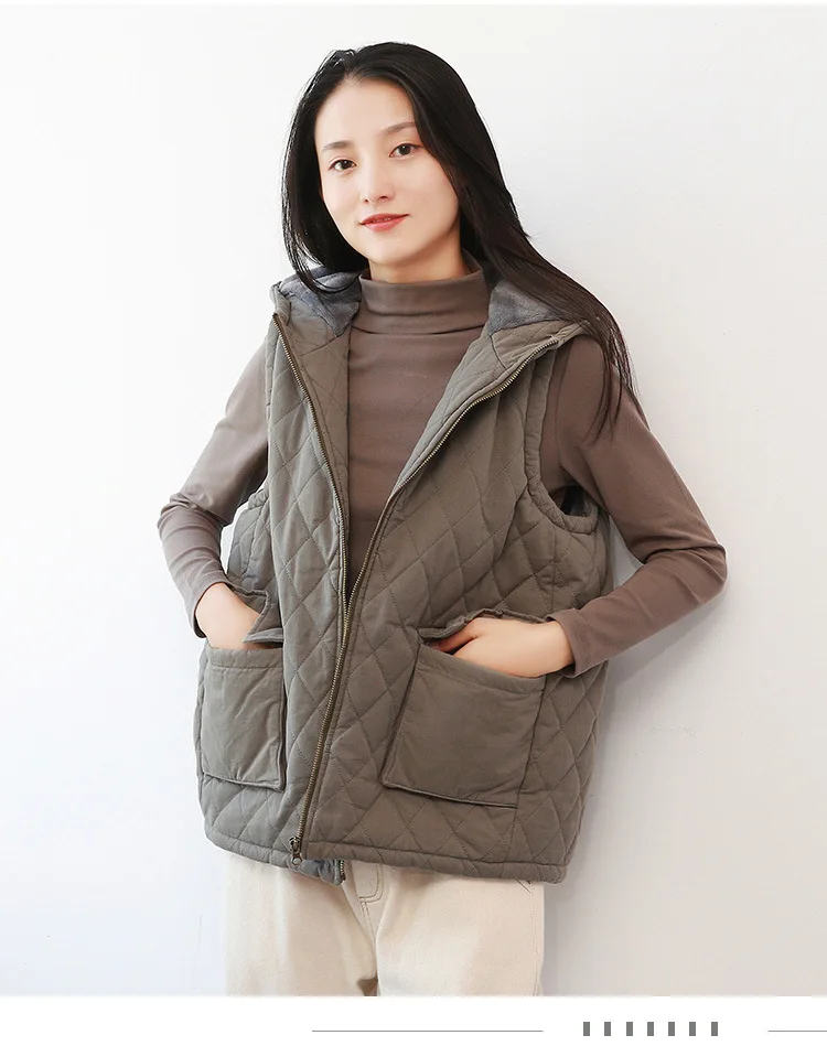 Vintage Warm Vests Coats For Women Autumn New Sleeveless Hooded Pockets Chinese Style Women Cloths Loose Vests
